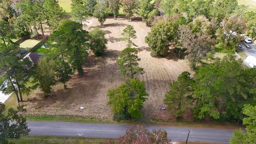 000 Ryan Rd, Sour Lake, TX, 77659 | Card Image