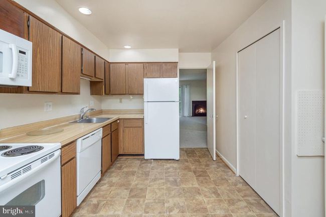 1764 Wainwright Dr, Townhouse with 4 bedrooms, 4 bathrooms and null parking in RESTON VA | Image 12