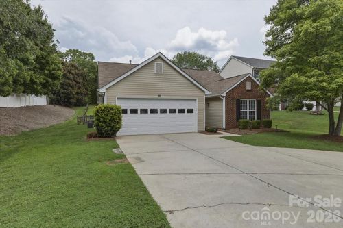 6111 Gatesville Ln, Charlotte, NC, 28270-1117 | Card Image