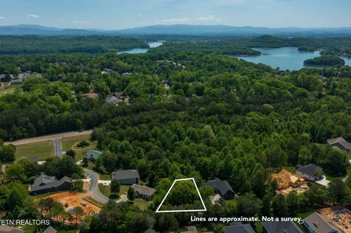 110 Amohi Way, Loudon, TN, 37774-3008 | Card Image