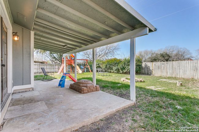 9921 Flatland Trl, House other with 3 bedrooms, 2 bathrooms and null parking in Converse TX | Image 22