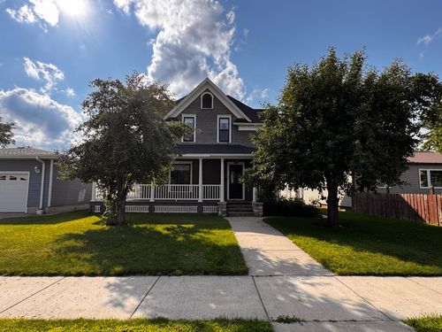 712 Burke Ave, Harvey, ND, 58341-1611 | Card Image