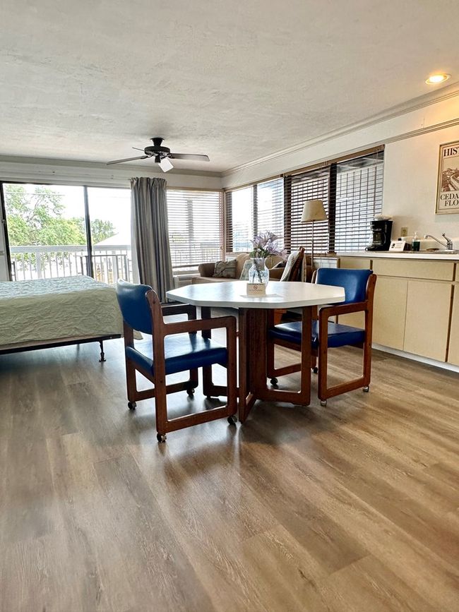 230 - 211 2 Nd St, Condo with 1 bedrooms, 1 bathrooms and null parking in CEDAR KEY FL | Image 17