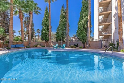 6e-425 W Paseo Redondo, Tucson, AZ, 85701 | Card Image