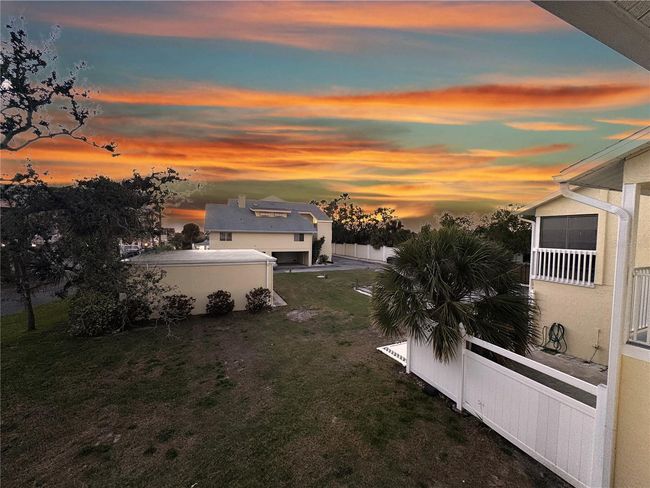 APT-10 - 109 Bayshore Rd, Condo with 2 bedrooms, 2 bathrooms and null parking in Nokomis FL | Image 52