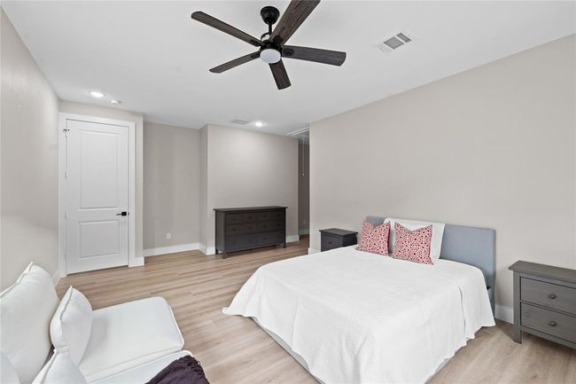 2614 Piemonte Ave, House other with 3 bedrooms, 3 bathrooms and 2 parking in Spring TX | Image 20