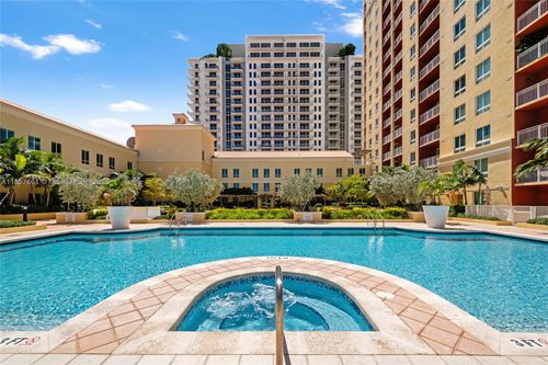 apt-411s-7350 Sw 89th St, Miami, FL, 33156-7696 | Card Image