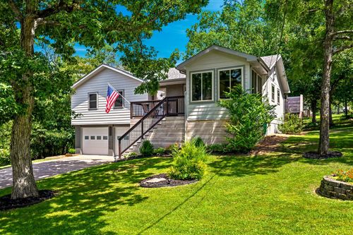 143 Santana Cir, Reeds Spring, MO, 65737-8647 | Card Image