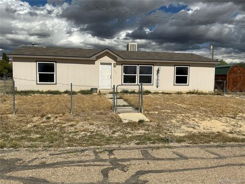 400 E 4th St, Dinosaur, CO, 81610-5060 | Card Image