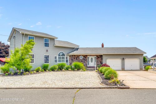 964 Seagull Dr, Lanoka Harbor, NJ, 08734-2029 | Card Image
