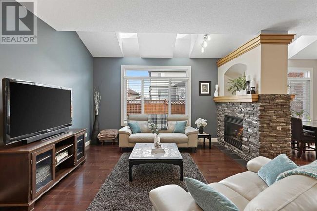 121 Hawkmere Pl, House other with 4 bedrooms, 4 bathrooms and 4 parking in Chestermere AB | Image 16