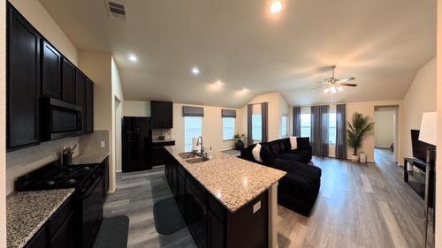 10619 Dawn Pine Forest Trl, Tomball, TX, 77375-1209 | Card Image