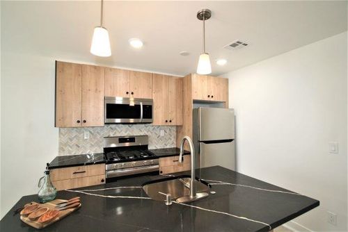1-782 Grand St, Jersey City, NJ, 07304-2814 | Card Image