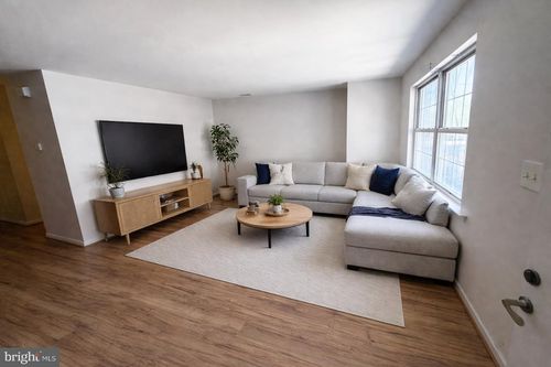 1-177 Parker Ave, PHILADELPHIA, PA, 19128-4443 | Card Image