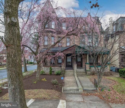 800 N 3rd St, READING, PA, 19601-2506 | Card Image