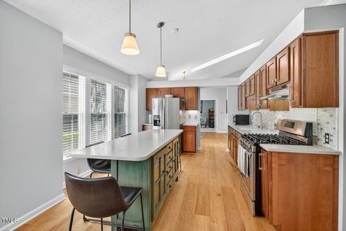 123 Weatherhill Pt, Carrboro, NC, 27510-2617 | Card Image