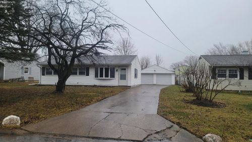 612 Helina Dr, Sandusky, OH, 44870-5750 | Card Image