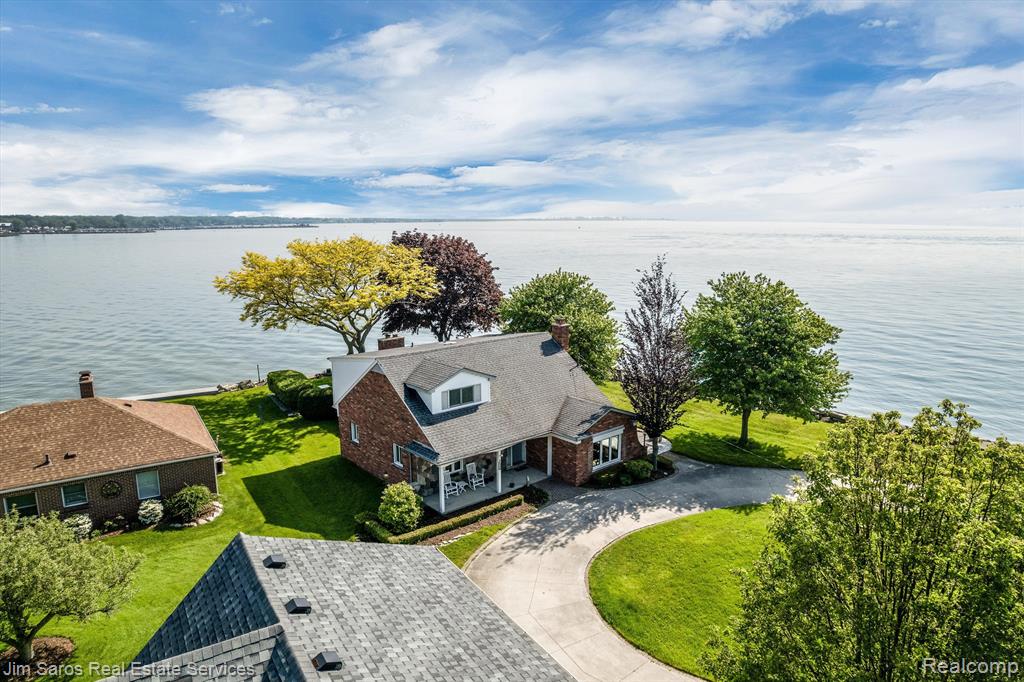 Jeffers Ct, Harrison Township, MI 48045