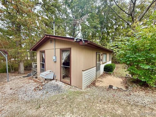 6405 Robin Ln, French Village, MO, 63036-1464 | Card Image