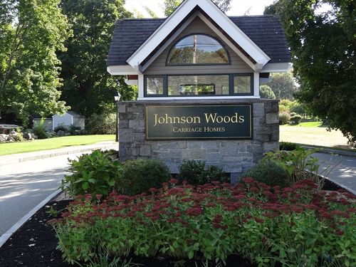 unit-3011-30 Taylor Dr, Reading, MA, 01867-4628 | Card Image