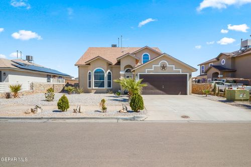 812 Paseo De Suerte Drive, El Paso, TX, 79928 | Card Image