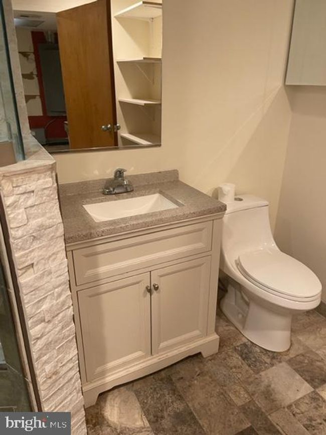 FL-2ND - 2875 Towerview Rd, Home with 0 bedrooms, 0 bathrooms and null parking in Herndon VA | Image 23