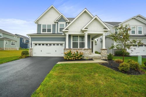 8489 Chickasaw Way, Plain City, OH, 43064-2639 | Card Image