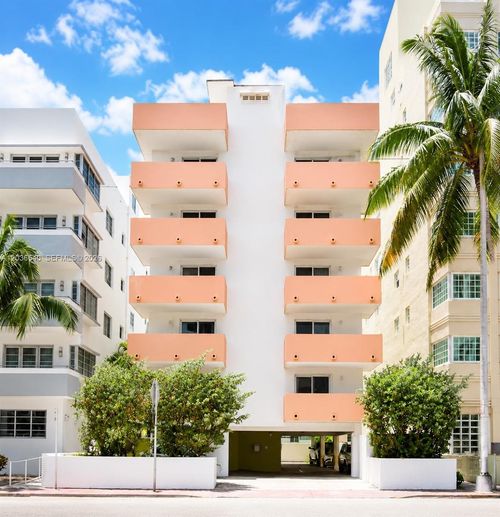 6a-4122 Collins Ave, Miami Beach, FL, 33140-3287 | Card Image