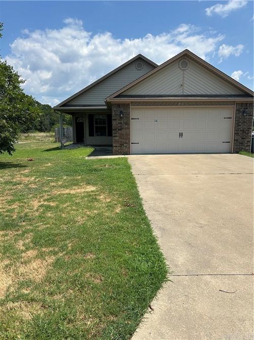 1209 S Pittsburg Ave, Russellville, AR, 72802-7467 | Card Image