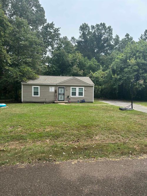 7814 Commodore Rd, Millington, TN, 38053-3127 | Card Image