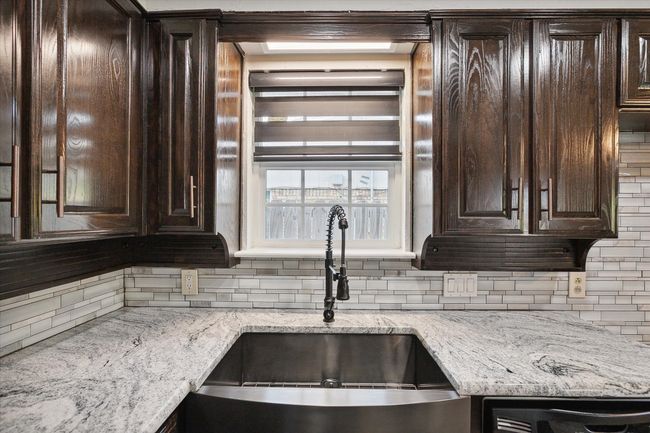 2100 Rockmoor Dr, House other with 3 bedrooms, 2 bathrooms and null parking in Edgecliff Village TX | Image 16