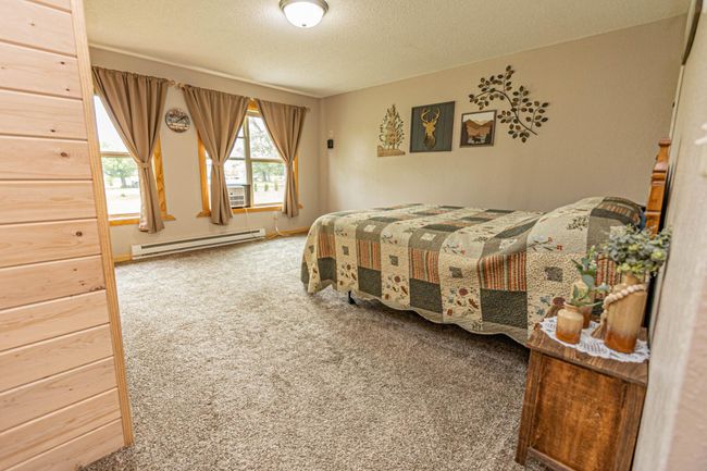 10 - Primary Bed.jpg | Image 13