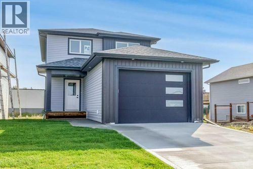 125 Hampton Cres, Sylvan Lake, AB, T4S | Card Image