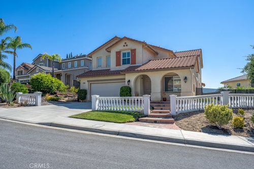 30118 Galbreth Ct, Castaic, CA, 91384-4547 | Card Image