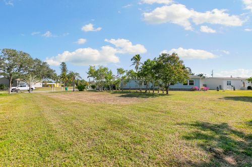 147 Rookery Rd, NAPLES, FL, 34114-3944 | Card Image