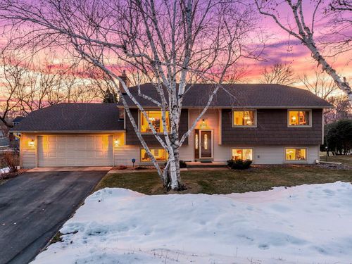 11515 51st Ave N, Plymouth, MN, 55442-2286 | Card Image