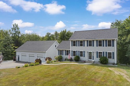 15 Knapton Cir, Antrim, NH, 03440-4401 | Card Image