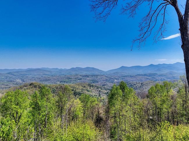 115 Wilson Mountain Smt, Home with 3 bedrooms, 3 bathrooms and 2 parking in Blairsville GA | Image 8