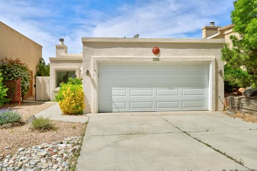 4925 Edwards Dr Ne, Albuquerque, NM, 87111-6906 | Card Image