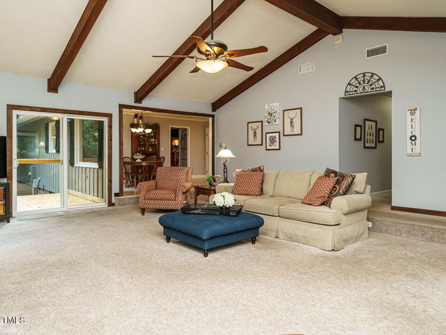 008-1280x960-living-room | Image 8