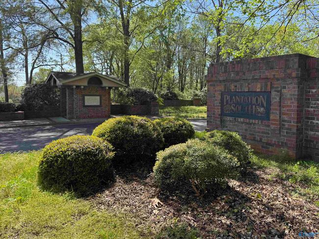 2058 Woodlawn Dr Sw, Condo with 1 bedrooms, 1 bathrooms and null parking in Huntsville AL | Image 25