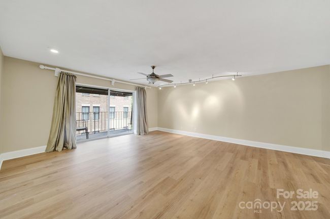 UNIT-420 - 1323 Queens Rd, Condo with 2 bedrooms, 2 bathrooms and null parking in Charlotte NC | Image 16