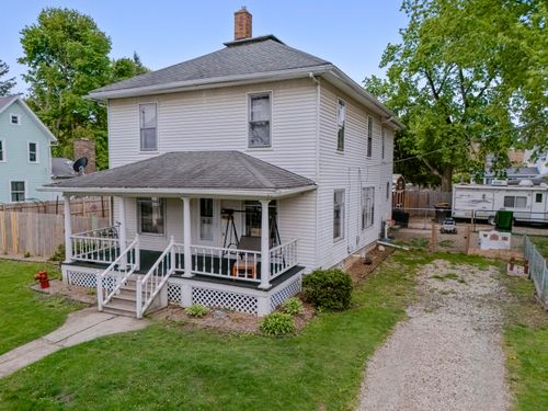 142 S West St, Hillsdale, MI, 49242-1953 | Card Image