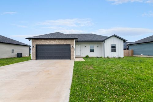 155 W Bluegrass St, Rogersville, MO, 65742-8826 | Card Image
