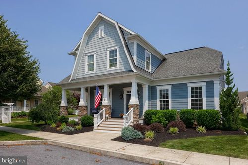313 Liberty St, EPHRATA, PA, 17522-9179 | Card Image
