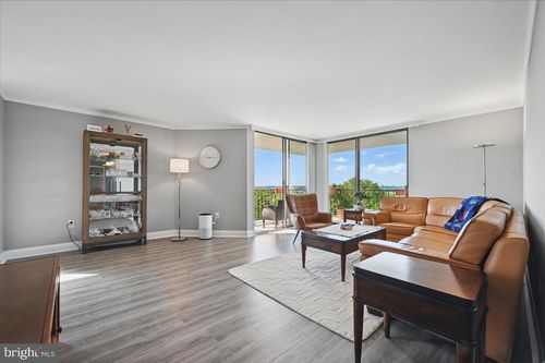 apt-2613-666 W Germantown Pike, PLYMOUTH MEETING, PA, 19462-2206 | Card Image