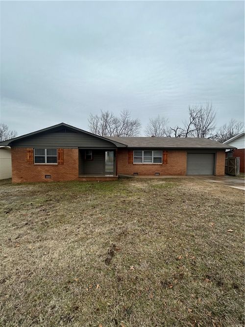 1208 Nw 2nd St, Bentonville, AR, 72712-5022 | Card Image