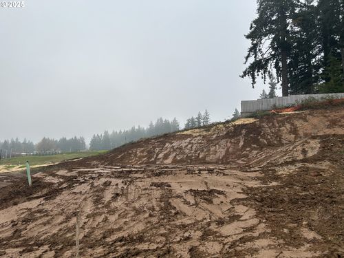 52-16084 Serres Farms Way, Oregon City, OR, 97045-8336 | Card Image