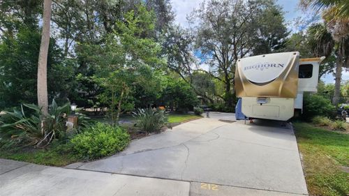 212 Horseshoe Bnd, RIVER RANCH, FL, 33867 | Card Image
