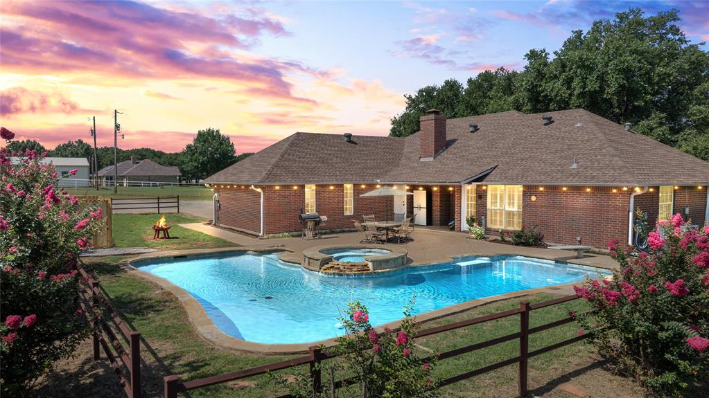 Wood Valley Rd, Azle, TX 76020